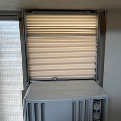 コロナ　ウインドウエアコン2017年製動作確認済み、リモコン付きの画像