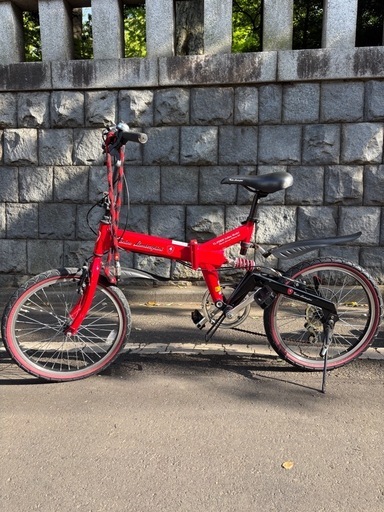 商談中成立納車待ち中古折り畳み自転車(ランボルギーニのロゴ入り)お譲り致します ランボルギーニ 自転車 (Ucoco) 目黒の折りたたみ自転車の中古あげます
