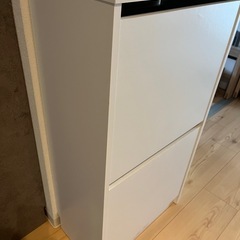 【引き渡し決まりました】IKEA BISSA シューズボックスの画像