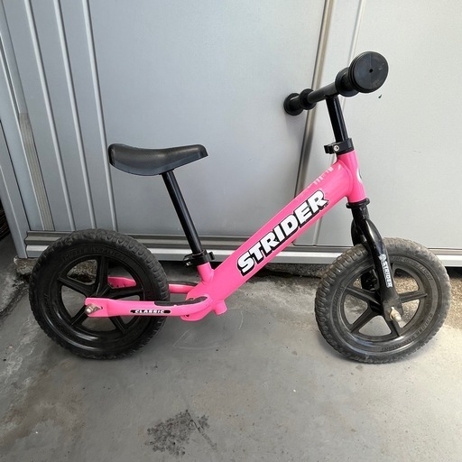 STRIDER ストライダーバランスバイク クラシック12インチ ピンク美品