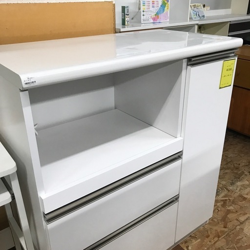 ジャングルジャングル貝塚店　レンジ台　白　ホワイト　引き出し　2段　スライドテーブル　棚　高さ調節　コンセント　コード　シンプル　コン