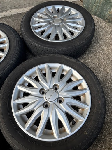 14インチ　アルミホイール　タイヤまだ山あり　まだ使えます　155/65R14 