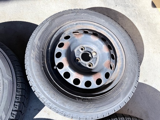 アクア外し・バリ山スタッドレス・175/65R15・4本セット・残7ミリ以上・2022年製造・アイスガードIG60