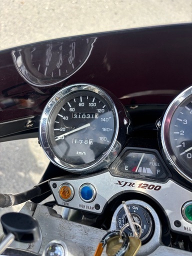 バイク XJR1200