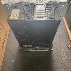 トヨトミ　石油ストーブ　ストーブファンと温度計付き　キャンプ　災害用の画像