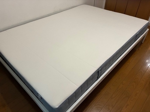 IKEA ダブルベッド マットレス付き IKEAダブルベッドフレームマットレスセット (ヒロキ) 瀬谷のベッド