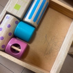 木の積み木の画像