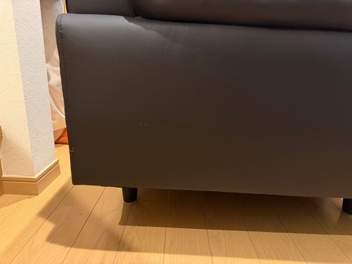 4月25日まで限定値下げ⭐︎ほぼ未使用　ニトリ2人がけ　傷が付きにくい合皮ソファー　　　