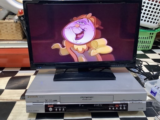 【リサイクルサービス八光】2002年製　パナソニック VHSビデオデッキ NV-HX11