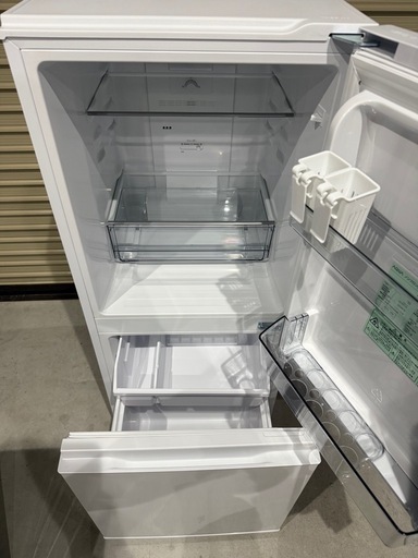 美品 2024年製　アクア冷蔵庫　137L AQR-14E4