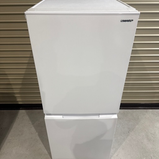 美品 2024年製　シャープ冷蔵庫　152L SJ-D15K-W