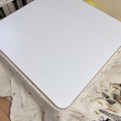 こたつテーブル  布団付きの画像
