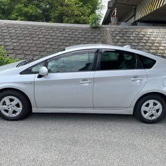 コミコミ価格 車検令和9年1月26日 30プリウス S  テレビ バックカメラ etcの画像