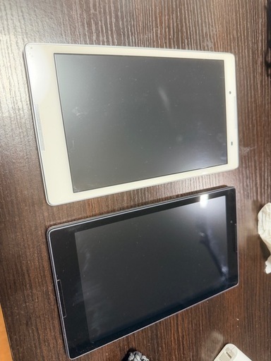 タブレット等10万円相当の電子機器まとめて
