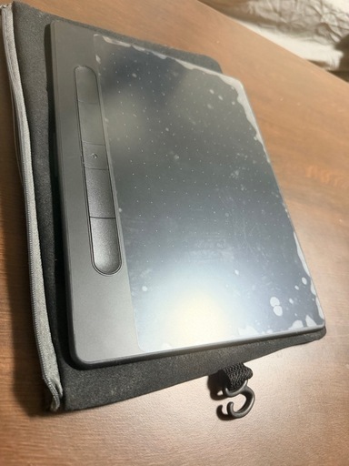 タブレット等10万円相当の電子機器まとめて
