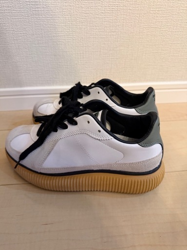 Onitsuka Tiger DELECITY  スニーカー　 オニツカタイガー　24cm
