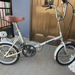 折りたたみ自転車の画像