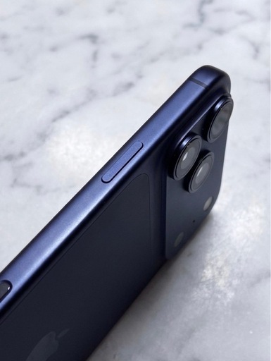 iPhone 17  Pro Max ディープブルー