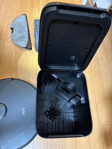 ロボット掃除機［eufy x8 pro］