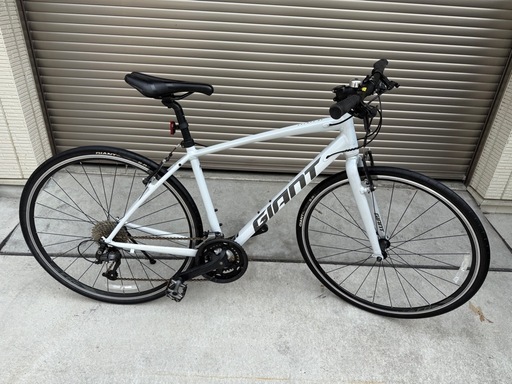 ★中古美品！ジャイアント　クロスバイク　エスケープ　2023年Giant Escape RX3 