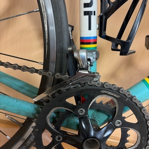 Bianchi ロードバイク　VIGORELLI アルテグラ