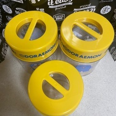 ドラえもん　　　容器　　　３個セットの画像