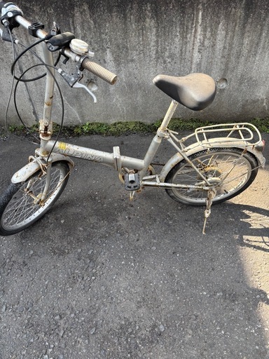 折りたたみ自転車 。変速付き。 (GK) 新青森の折りたたみ自転車の中古