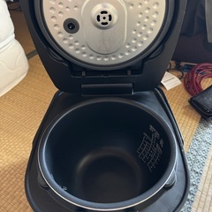 アイリスオーヤマIH炊飯器10合　2023年製の画像