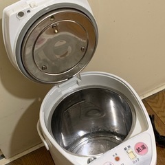 Peacock ピーコック 電動給湯ポット 3.0L WMH-30ホワイトの画像