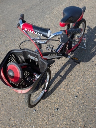 子供　幼児　16インチ自転車　補助輪付き