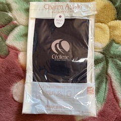 セシール　ストッキング　タイツの画像