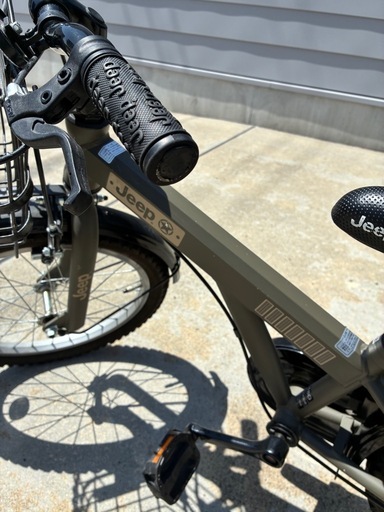 ジープ　子供用　自転車　18インチ
