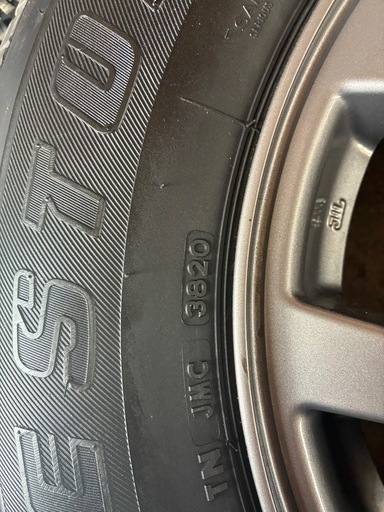ジムニー純正15インチブリヂストン DUELER タイヤホイールセット