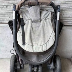 joie ベビーカーの画像
