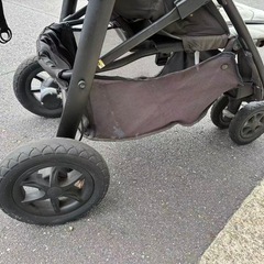 joie ベビーカーの画像