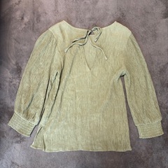 LOWRYSFARM トップスの画像