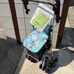 未使用品　幸和製作所 シルバーカー walking stecky 軽量 丈夫　の画像