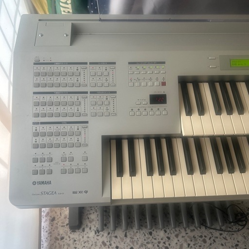YAMAHA 電子ピアノ