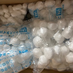 梱包資材　緩衝材　在庫多数　　1袋　30円の画像