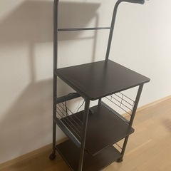 電子レンジ、炊飯器用ラックの画像