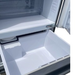 AQUA 272L冷蔵庫 AQR-271E(S) 2016年製 3ドアの画像