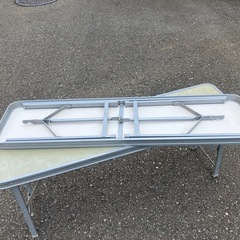 アウトドア折りたたみベンチの画像