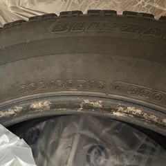 スタッドレスタイヤ  16インチ 205/60R16 冬タイヤの画像