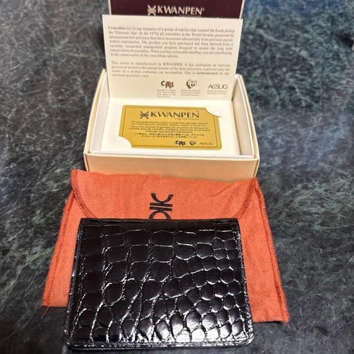 KWANPEN　ポロサス 名刺入れ 新品

