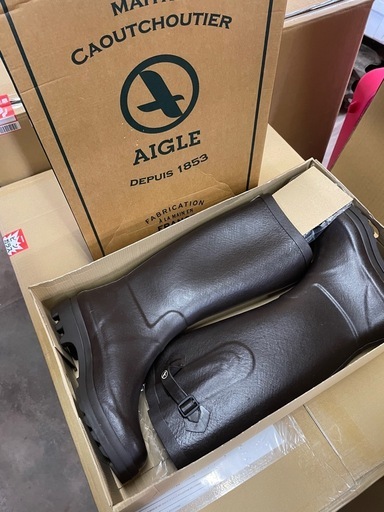 レインブーツ
