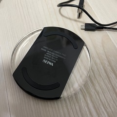 セイワワイヤレス充電器の画像