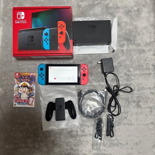 Switch本体と桃鉄
