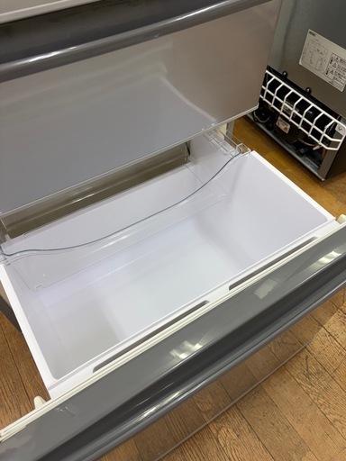 R26 激安4ドア!! 355L AQUA 2017年 AQR-361F(S) ノンフロン冷凍冷蔵庫 右開き