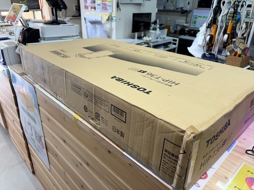 未使用品【東芝】【ズボンプレッサー】【在庫残り2点】★ クリーニング済 【管理番号12604】桒