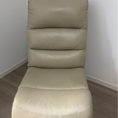 【無料】ニトリ3人用ソファ真ん中部分の画像